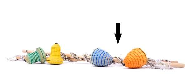 Mader Peitschenkreisel Aus Der Kreiselmanufaktur 3 Mader Peitschenkreisel Aus Der Kreiselmanufaktur