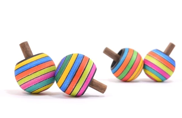 Mader Umdrehkreisel Streifen Aus Der Kreiselmanufaktur 3 Mader Umdrehkreisel Streifen Aus Der Kreiselmanufaktur