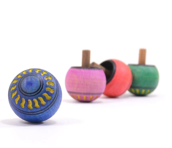 Mader Umdrehkreisel Arabesk Aus Der Kreiselmanufaktur 4 Mader Umdrehkreisel Arabesk Aus Der Kreiselmanufaktur – Bild 2